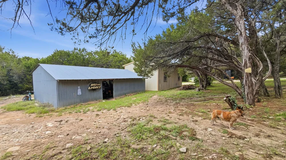 1129 County Road 306 #B Glen Rose, TX 76077