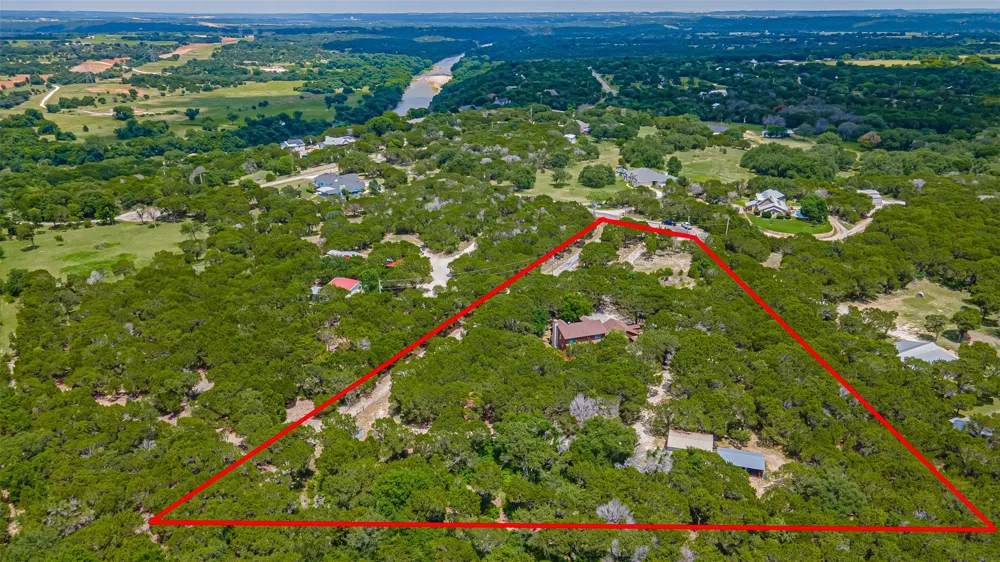 1129 County Road 306 #B Glen Rose, TX 76077