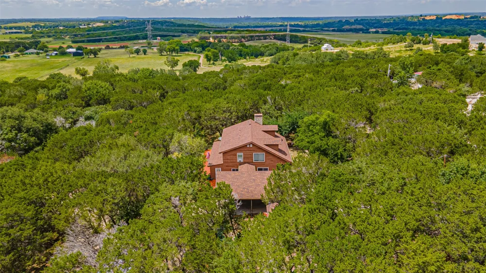 1129 County Road 306 #B Glen Rose, TX 76077