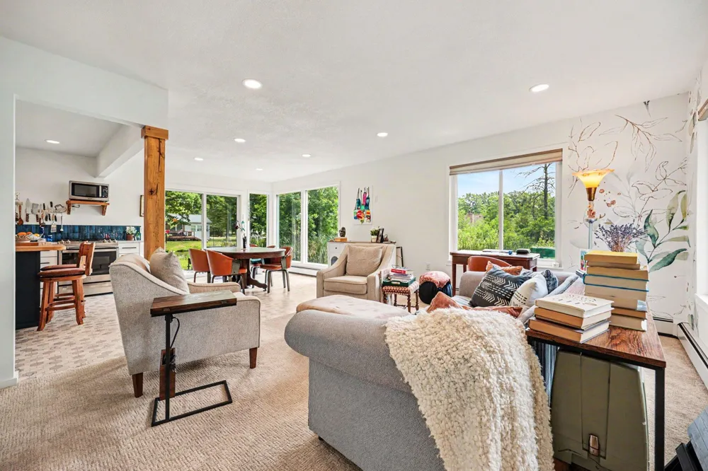 11482 Lakeshore Drive Lakeview, MI 48850