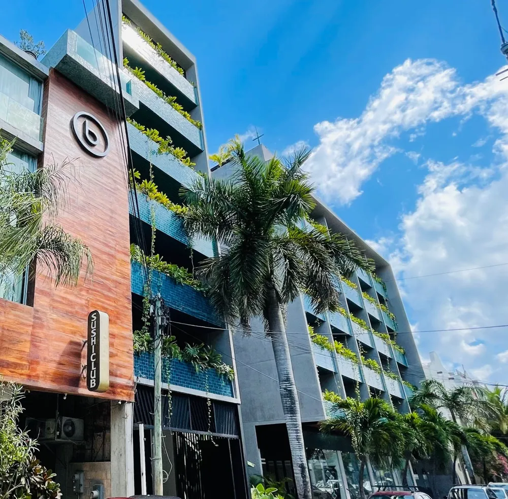 129 26 Norte Street #601 Playa del Carmen, OS 77720