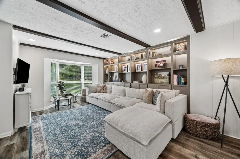 1311 Forest Cove Drive Kingwood, TX 77339