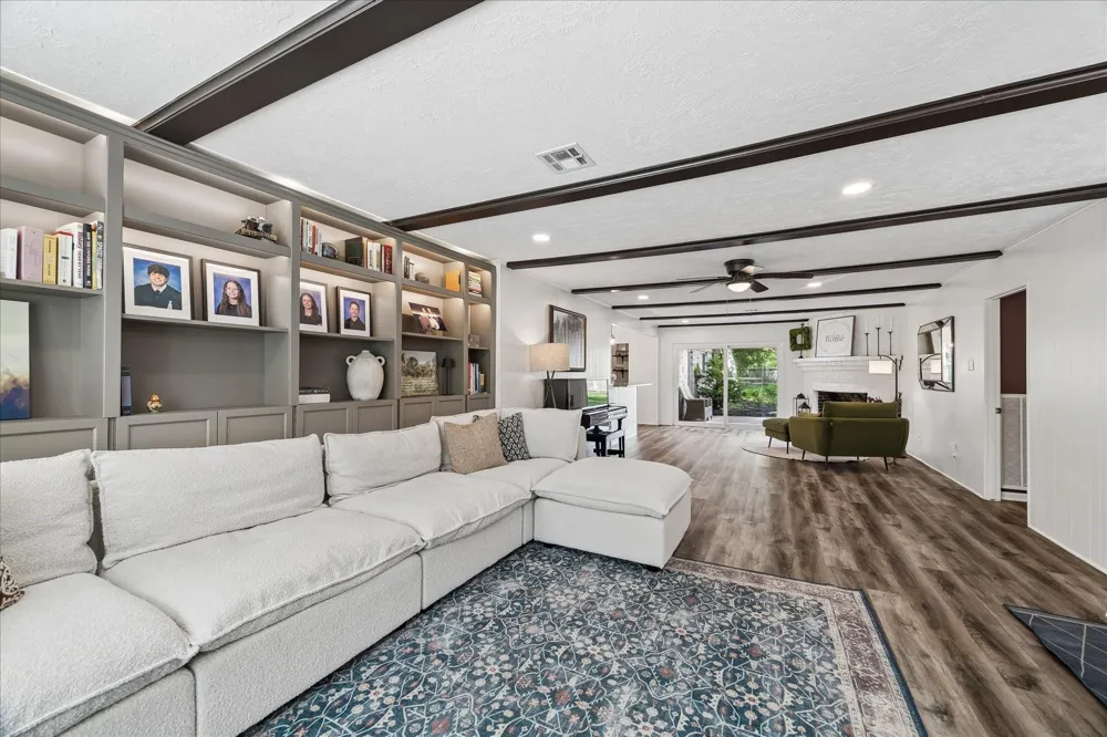 1311 Forest Cove Drive Kingwood, TX 77339