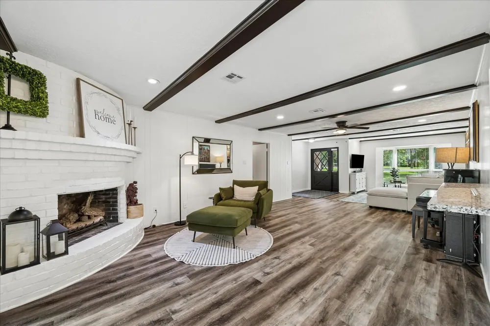 1311 Forest Cove Drive Kingwood, TX 77339