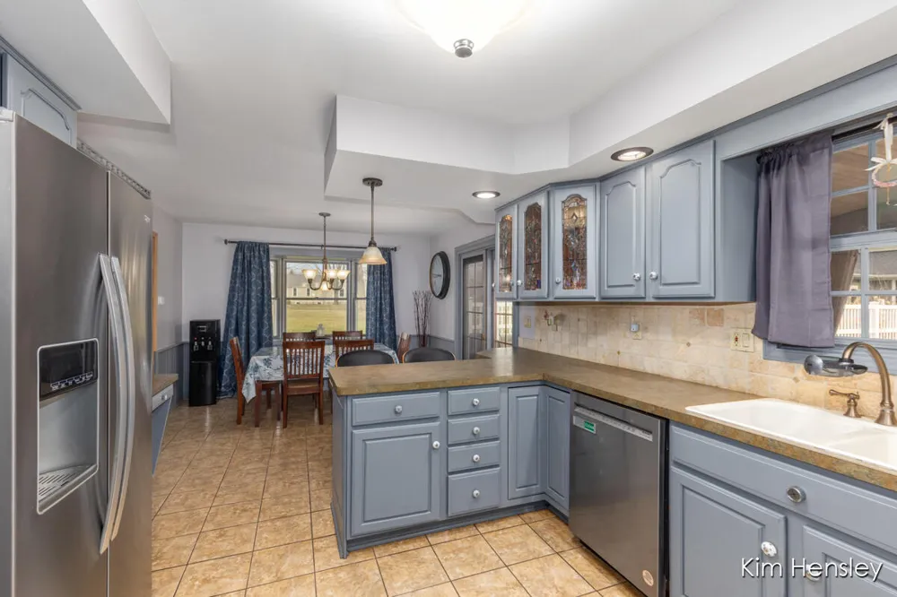 1594 Louva Court Belding, MI 48809