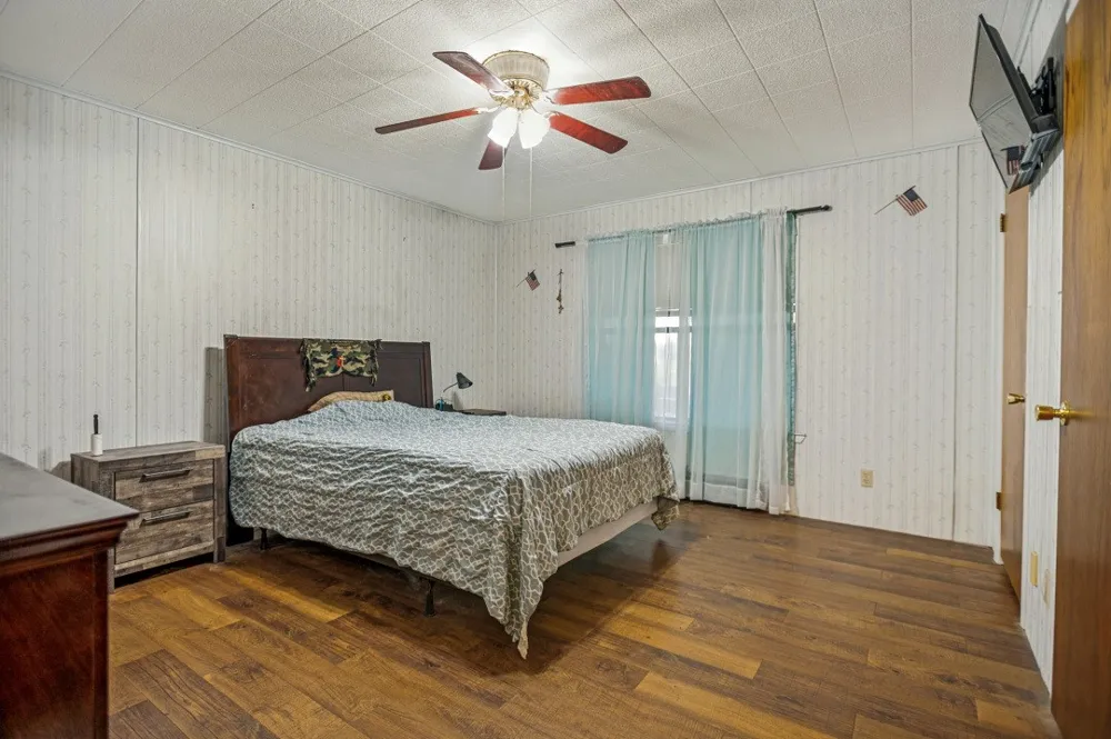 683 US Highway 84 W Teague, TX 75860