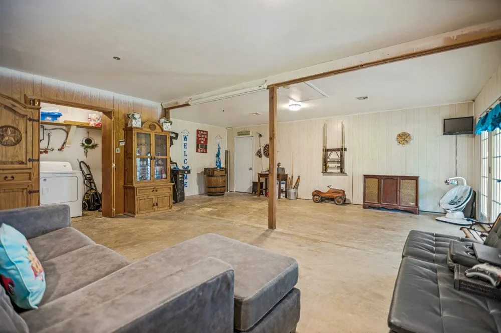683 US Highway 84 W Teague, TX 75860
