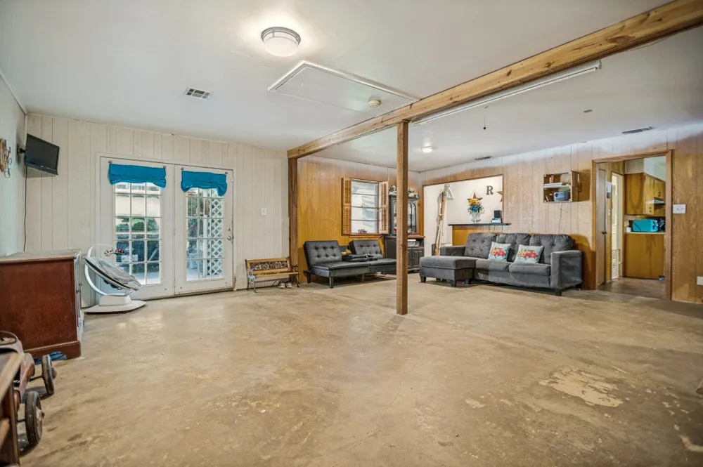 683 US Highway 84 W Teague, TX 75860