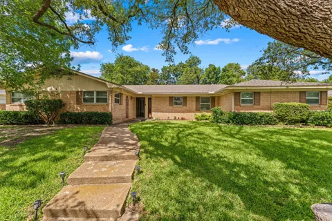 708 Topeka Drive
