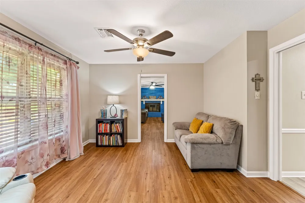708 Topeka Drive Woodway, TX 76712