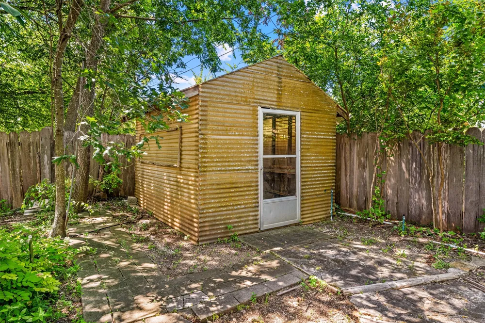 708 Topeka Drive Woodway, TX 76712