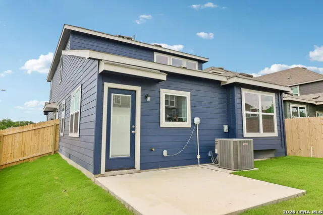 868 Casetta Trail New Braunfels, TX 78130