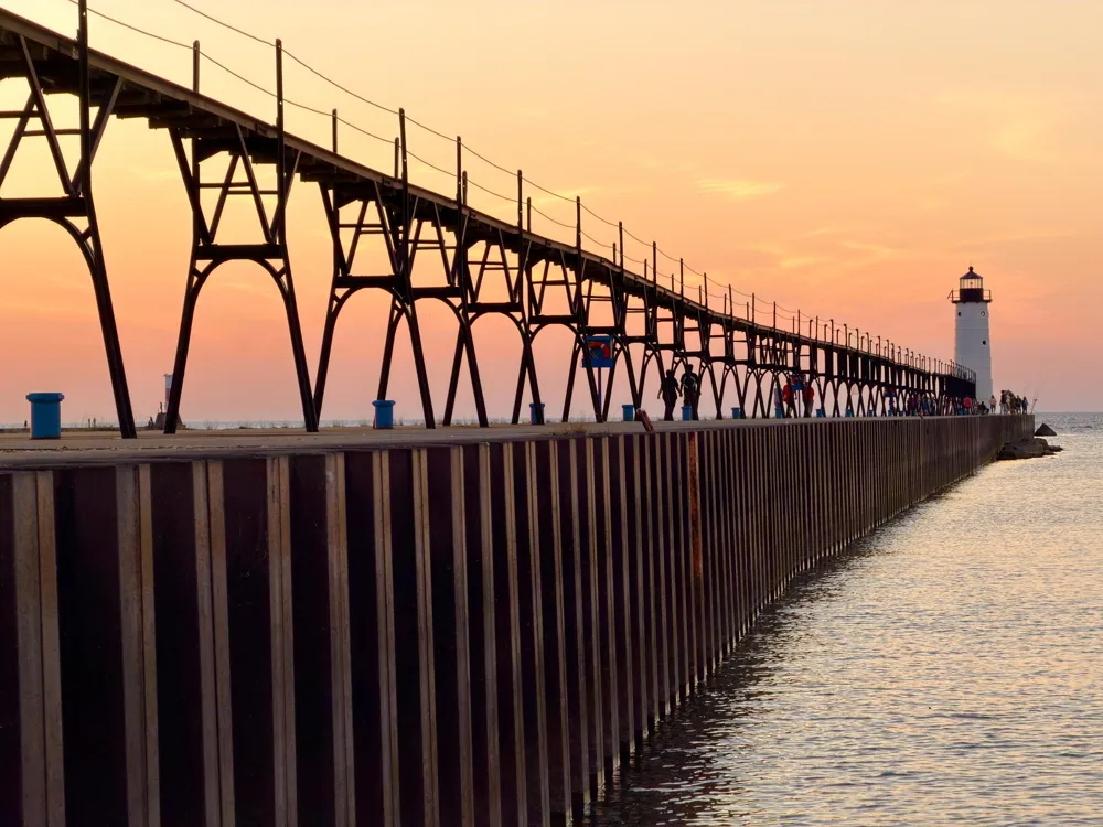 377 4th Street Manistee, MI 49660