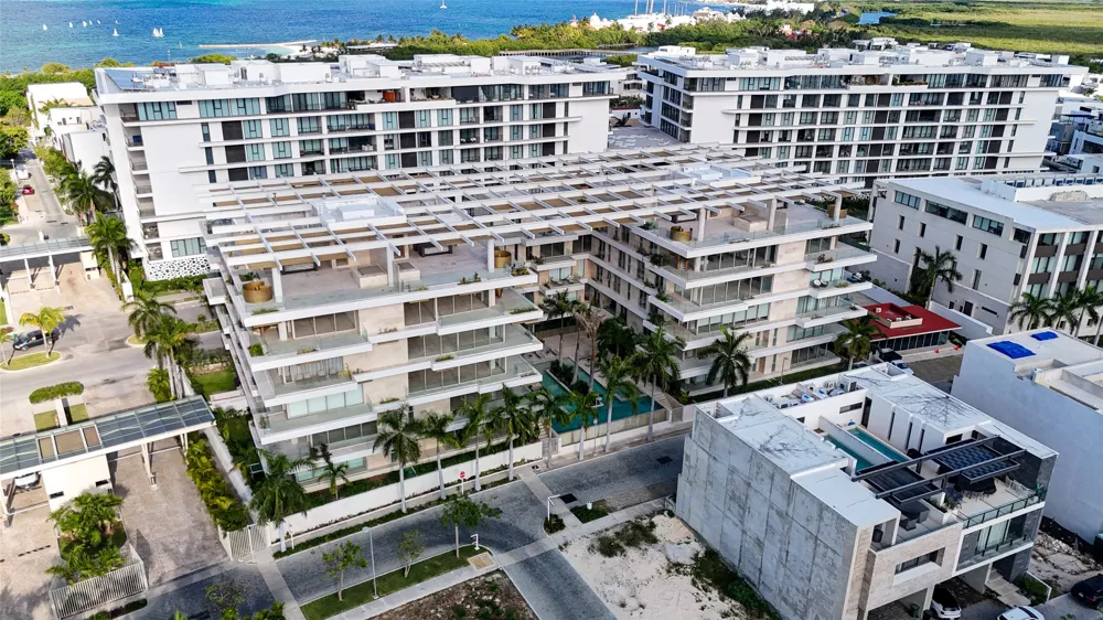 Puerto Cancun Boulevard #507 Cancun, OS 77500