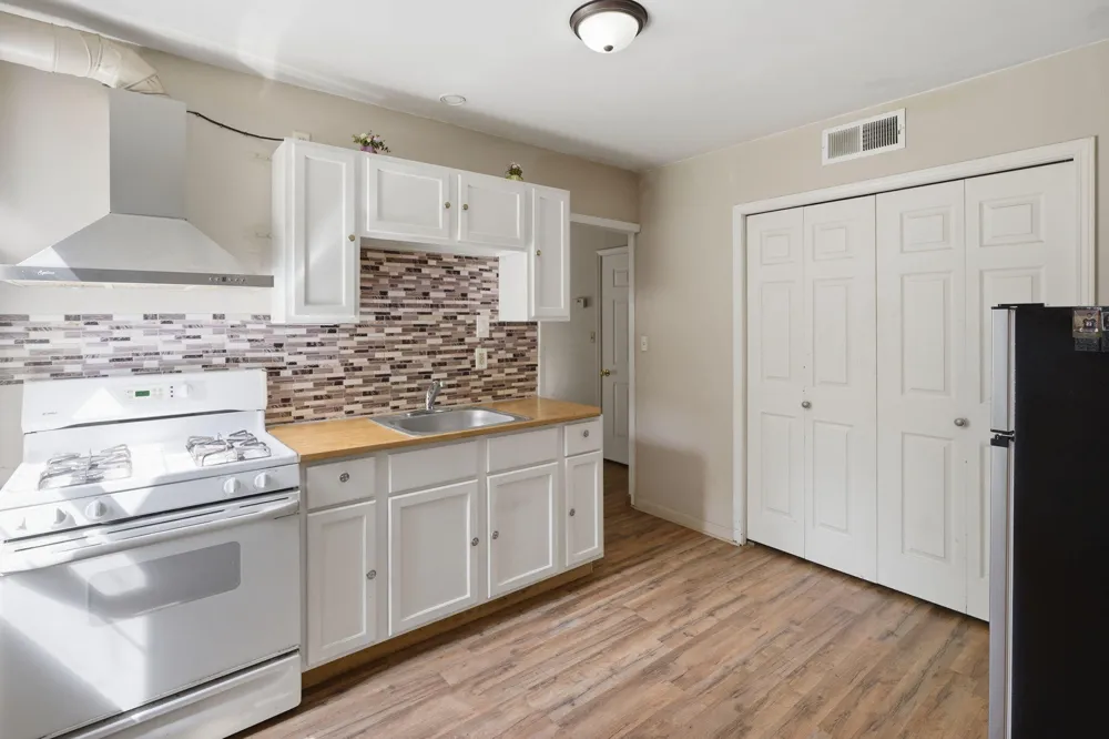 9050 Almena Drive Kalamazoo, MI 49009