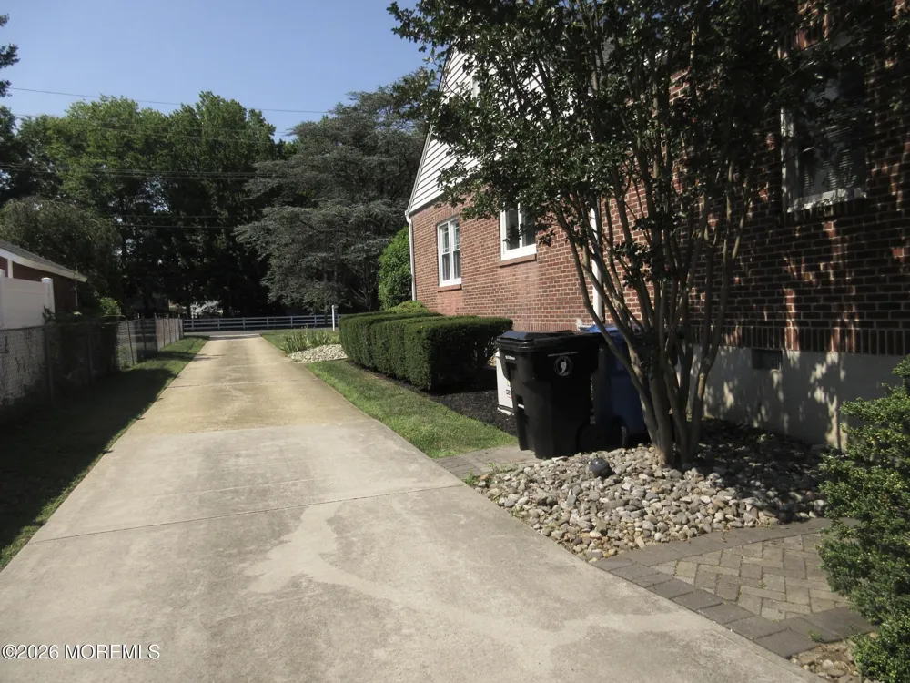 443 Newman Springs Road Lincroft, NJ 07738
