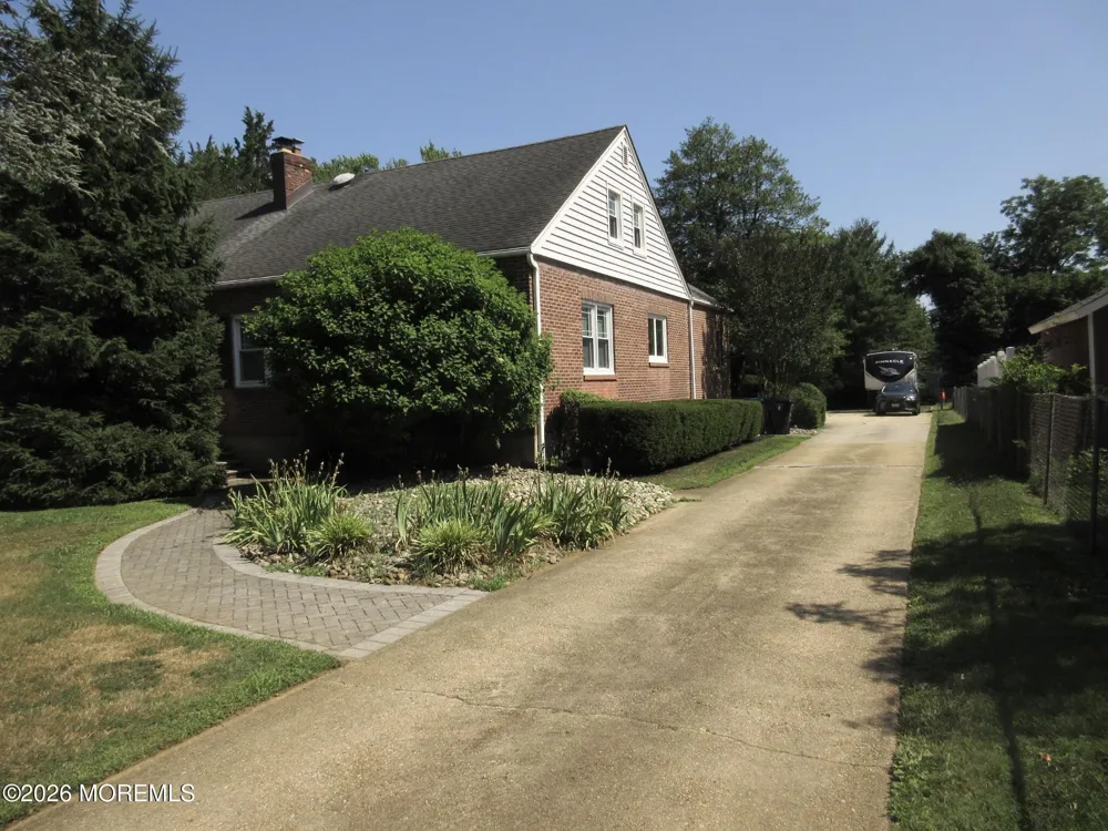 443 Newman Springs Road Lincroft, NJ 07738