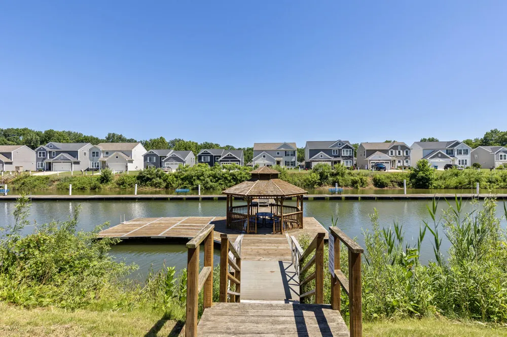 578 Swan River Drive Benton Harbor, MI 49022
