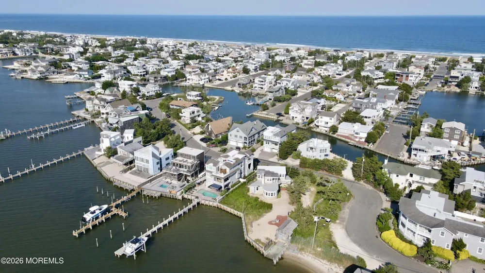8202 Bay Terrace Harvey Cedars, NJ 08008
