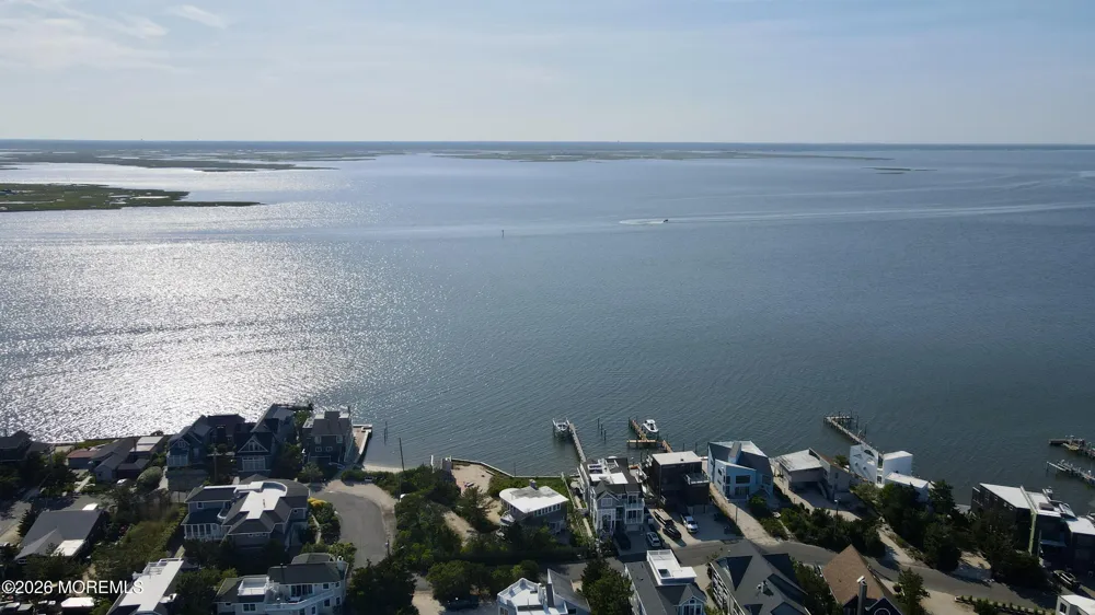 8202 Bay Terrace Harvey Cedars, NJ 08008