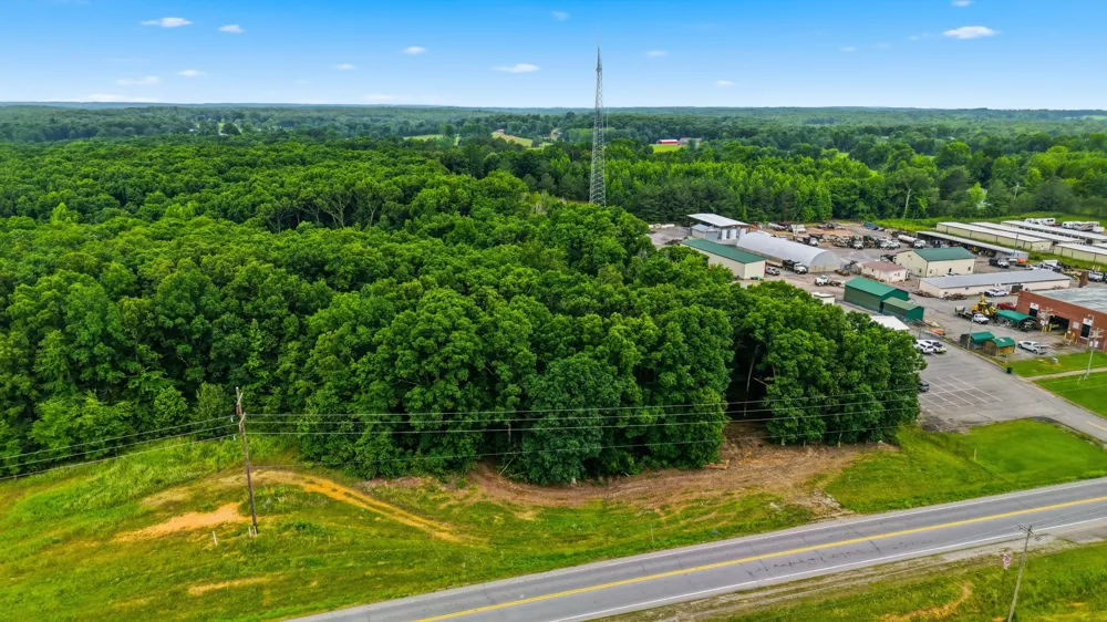 0 Hwy 70   Twin Oak Mc Ewen, TN 37101