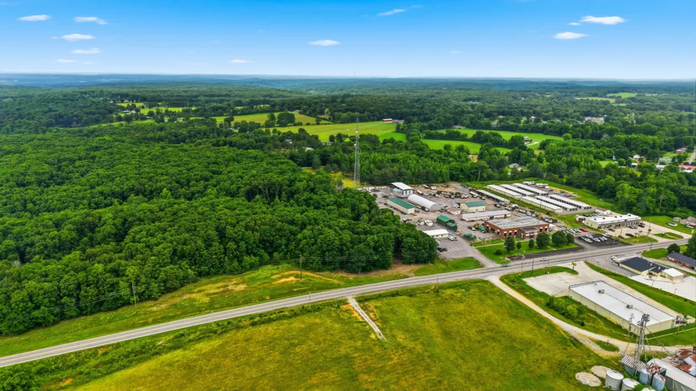 0 Hwy 70   Twin Oak Mc Ewen, TN 37101