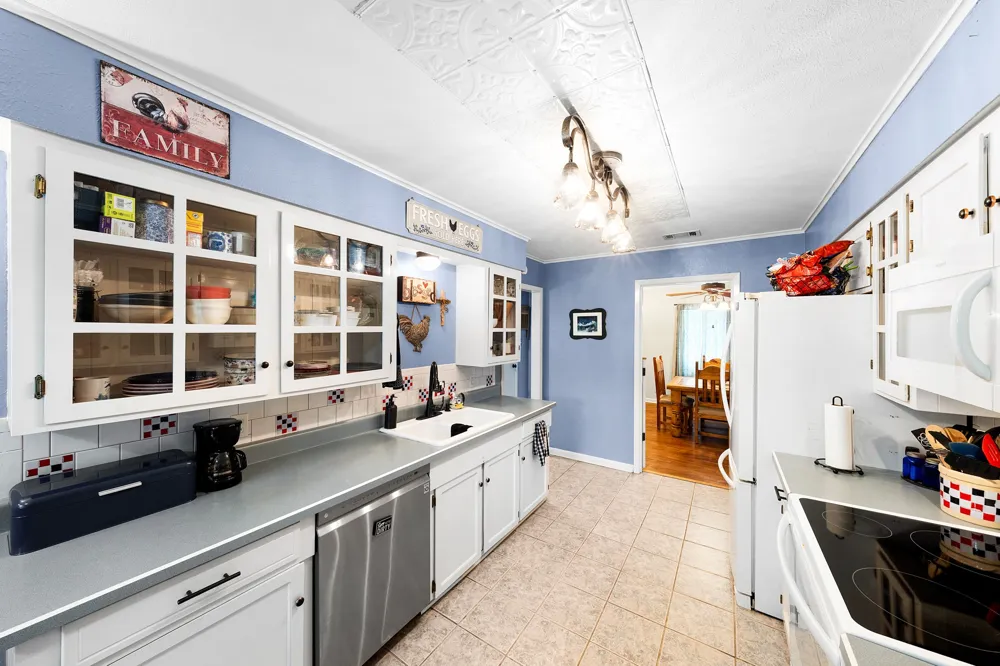 2826 Birchwood Lane Commerce, TX 75428