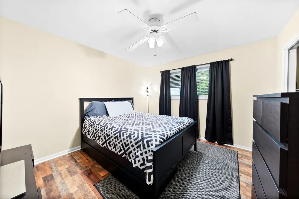 2826 Birchwood Lane Commerce, TX 75428