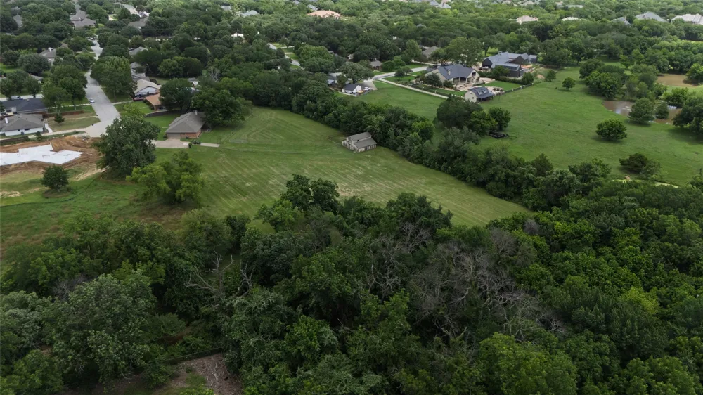 1215 Oakwood Trail Southlake, TX 76092