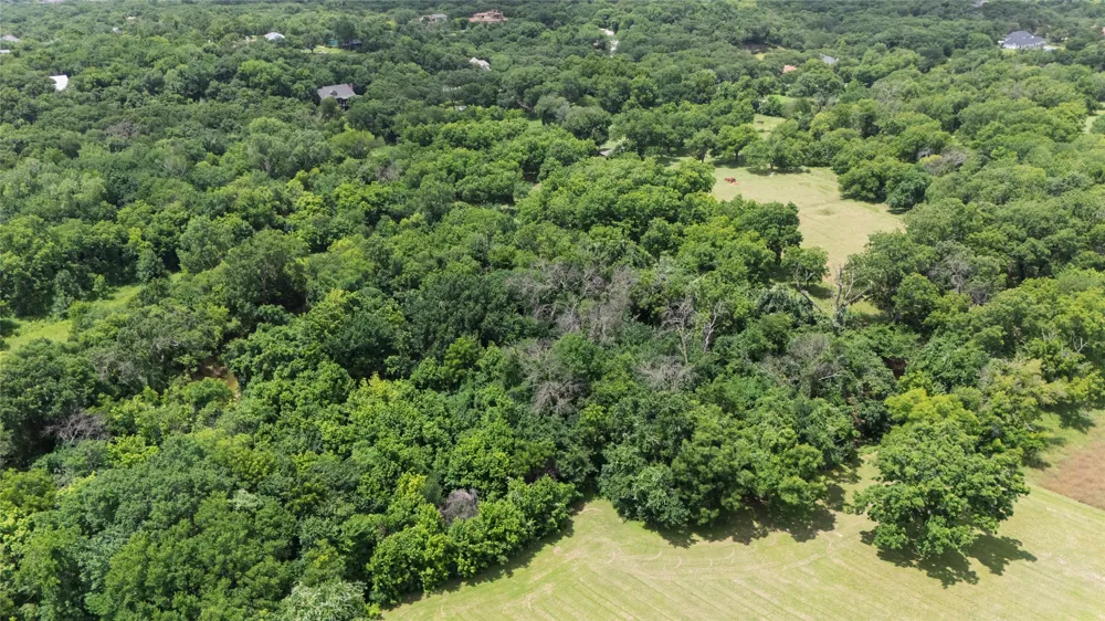 1215 Oakwood Trail Southlake, TX 76092