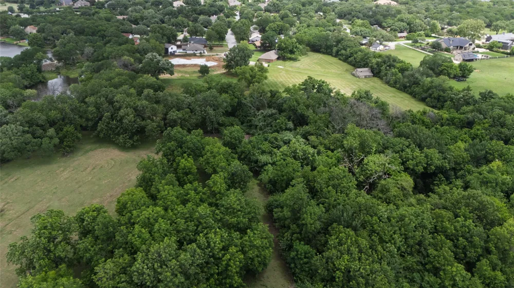 1215 Oakwood Trail Southlake, TX 76092