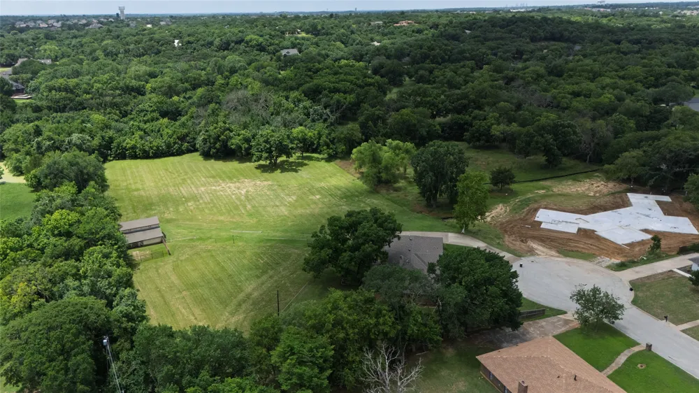 1215 Oakwood Trail Southlake, TX 76092