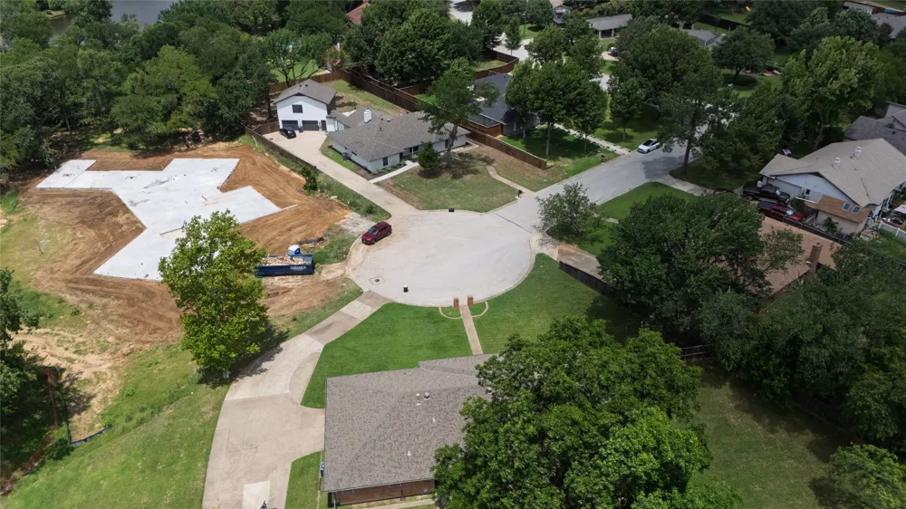 1215 Oakwood Trail Southlake, TX 76092