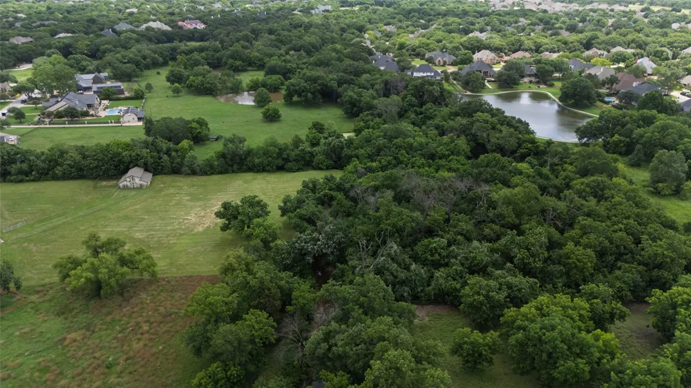 1215 Oakwood Trail Southlake, TX 76092