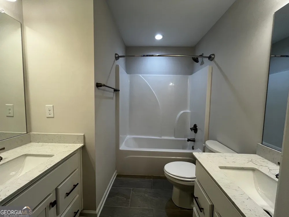 311 Shoshone CIR Kathleen, GA 31047