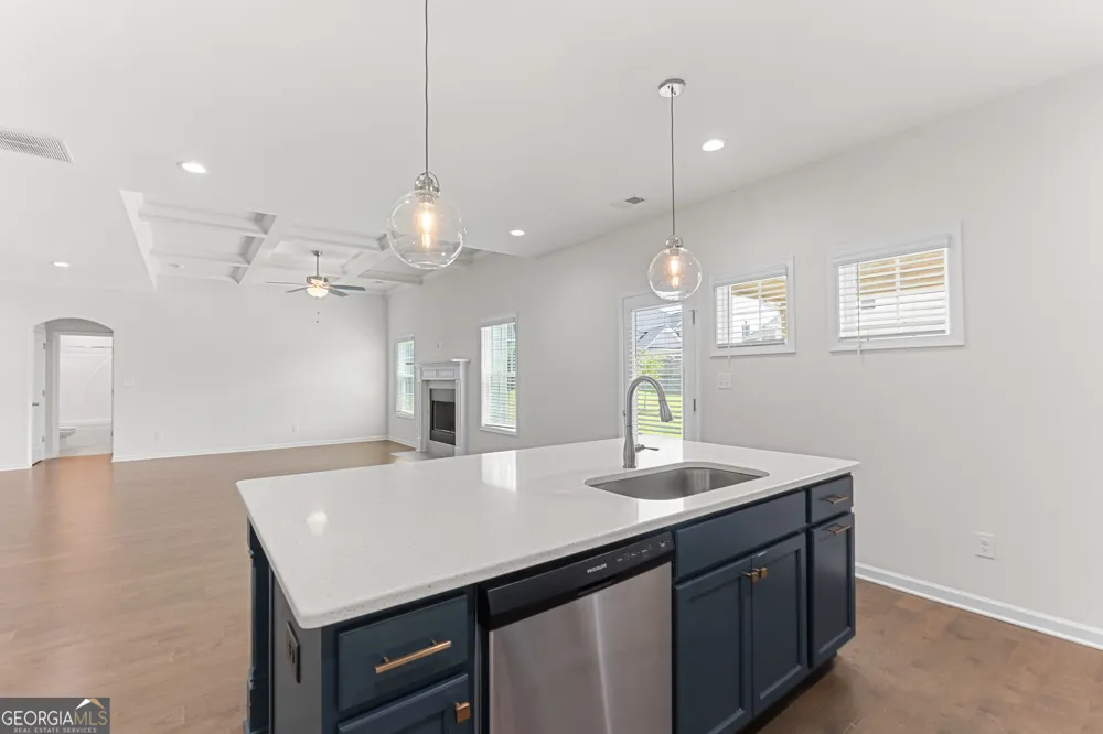 311 Shoshone CIR Kathleen, GA 31047