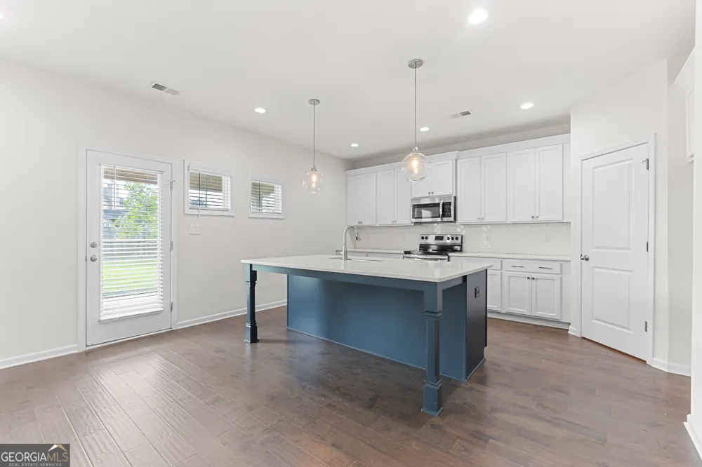 311 Shoshone CIR Kathleen, GA 31047