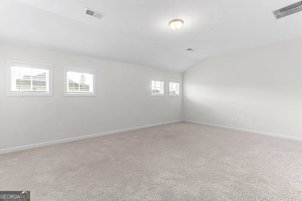 311 Shoshone CIR Kathleen, GA 31047