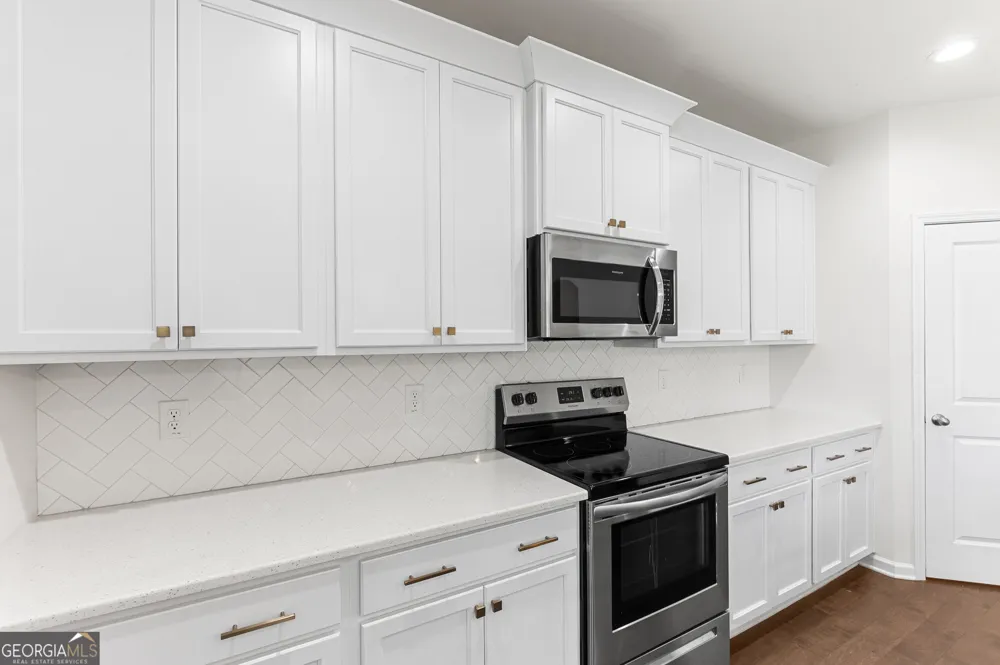311 Shoshone CIR Kathleen, GA 31047