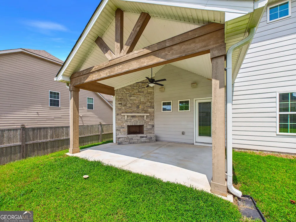 311 Shoshone CIR Kathleen, GA 31047