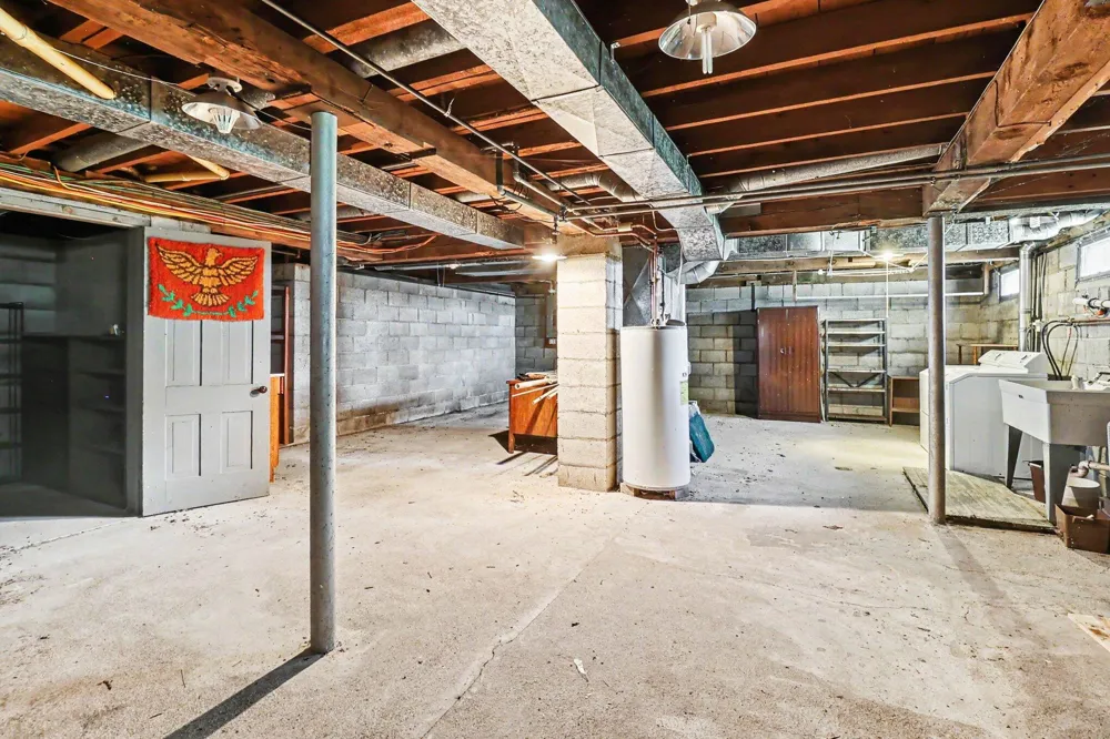 409 Jerumbo Street Manistee, MI 49660