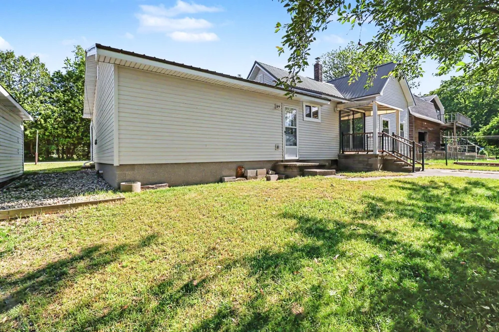 409 Jerumbo Street Manistee, MI 49660