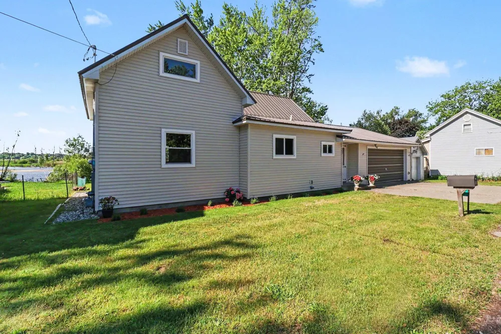 409 Jerumbo Street Manistee, MI 49660