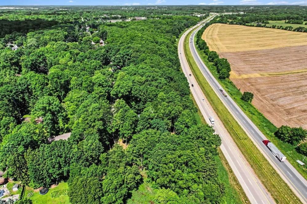 911 Wooded Lane Marshall, MI 49068