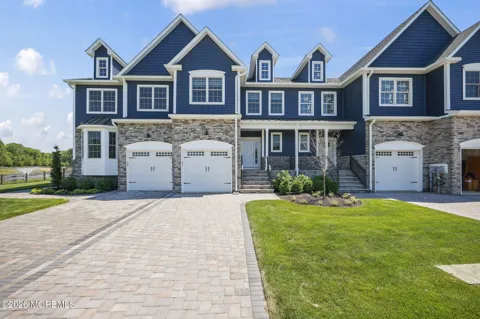 3 Valentino Drive