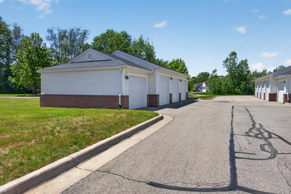 1928 Coventry Road Jackson, MI 49201
