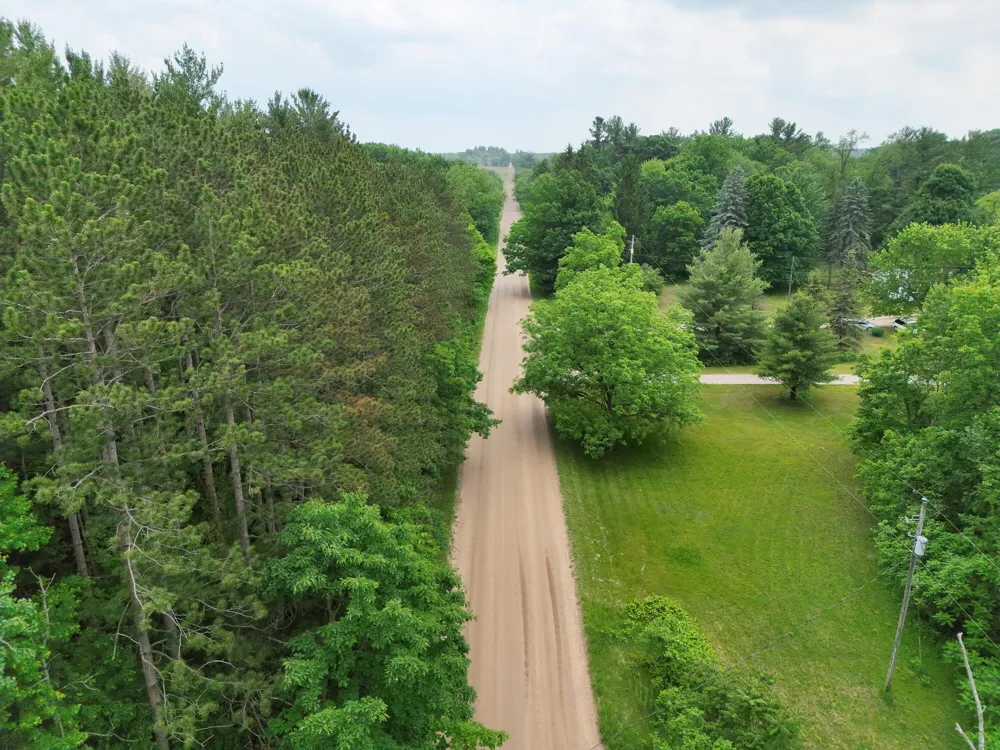 2 Ritchie Avenue NE Cedar Springs, MI 49319