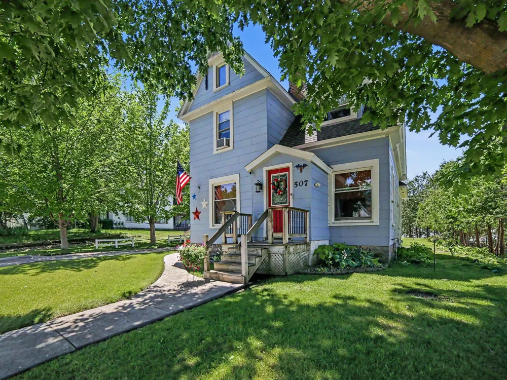 507 S State Street Hart, MI 49420