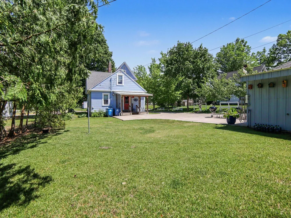 507 S State Street Hart, MI 49420
