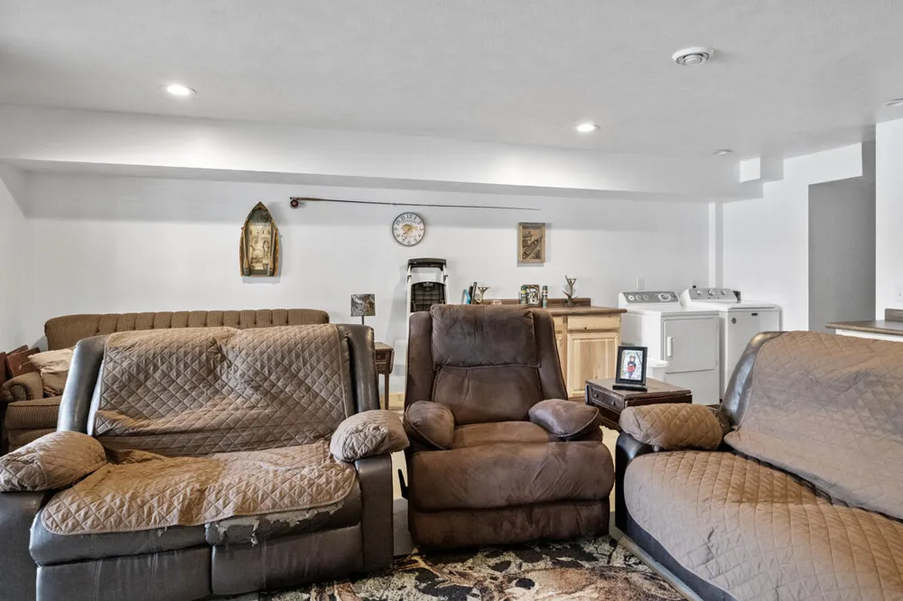 2485 W Lake Shore Drive Bitely, MI 49309